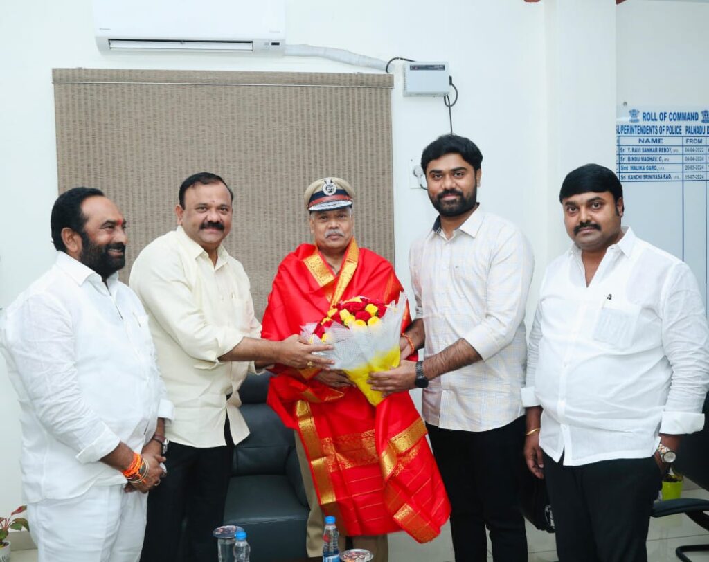 డిజిపిని మర్యాద పూర్వకంగా కలిసిన ఎమ్మెల్యేలు