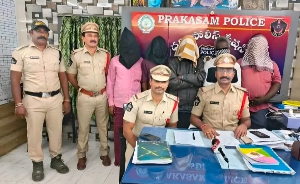 గుప్తనిధులగుప్తనిధుల తవ్వకాలు ఐదుగురు అరెస్ట్