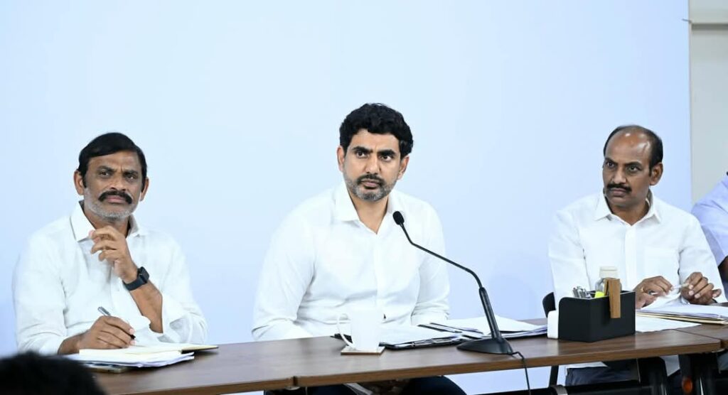 చరిత్ర సృష్టించాలంటే పోరాడాలి : మంత్రి నారా లోకేష్