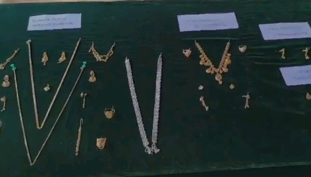 ముగ్గురు దొంగలు అరెస్ట్