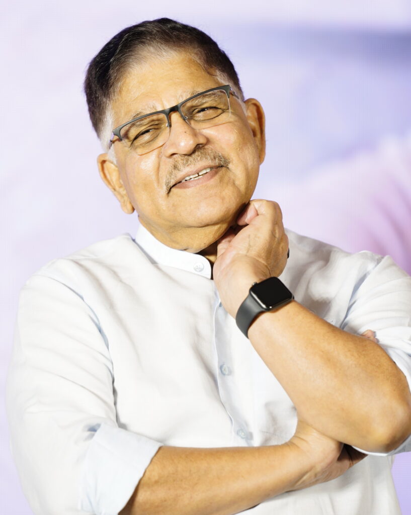 సినీ నిర్మాత అల్లు అరవింద్ మీడియా సమావేశ