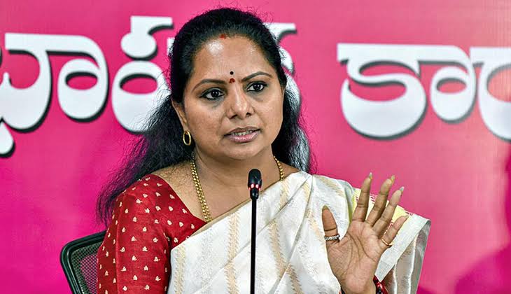 కల్వకుంట్ల కవితపై బీఆర్ఎస్ వేటు?