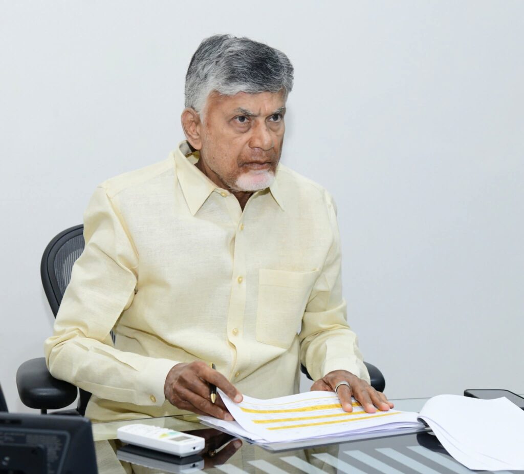 ఈ నెల 15న హంద్రీనీవా మెయిన్ కెనాల్ ద్వారా జీడిపల్లికి నీటి విడుదల