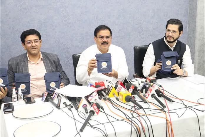 మొబైల్‌ కిట్స్‌తో పీడీఎస్‌ బియ్యం అక్రమ రవాణాకు అడ్డుకట్ట: నాదెండ్ల
