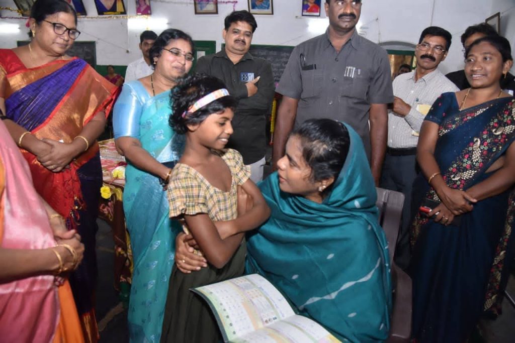 అమ్మగా… కలెక్టరమ్మ